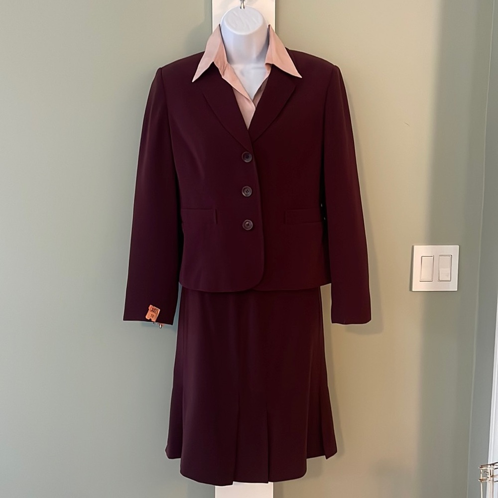 Jones New York Suit + shirt